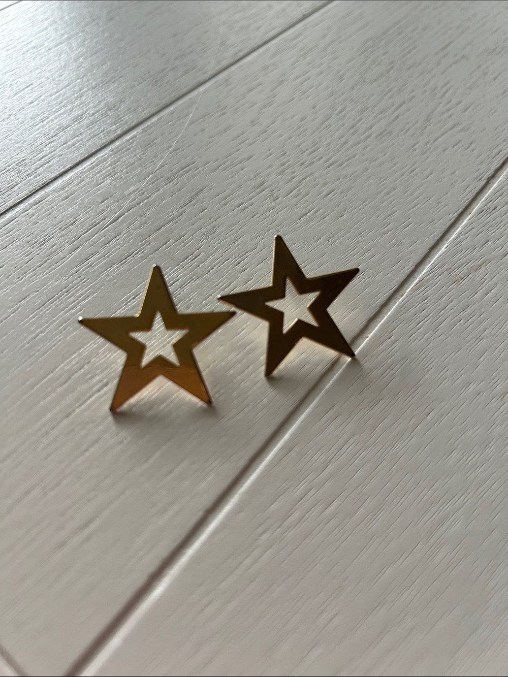 Gold Star Cutout Stud Earrings - Gold